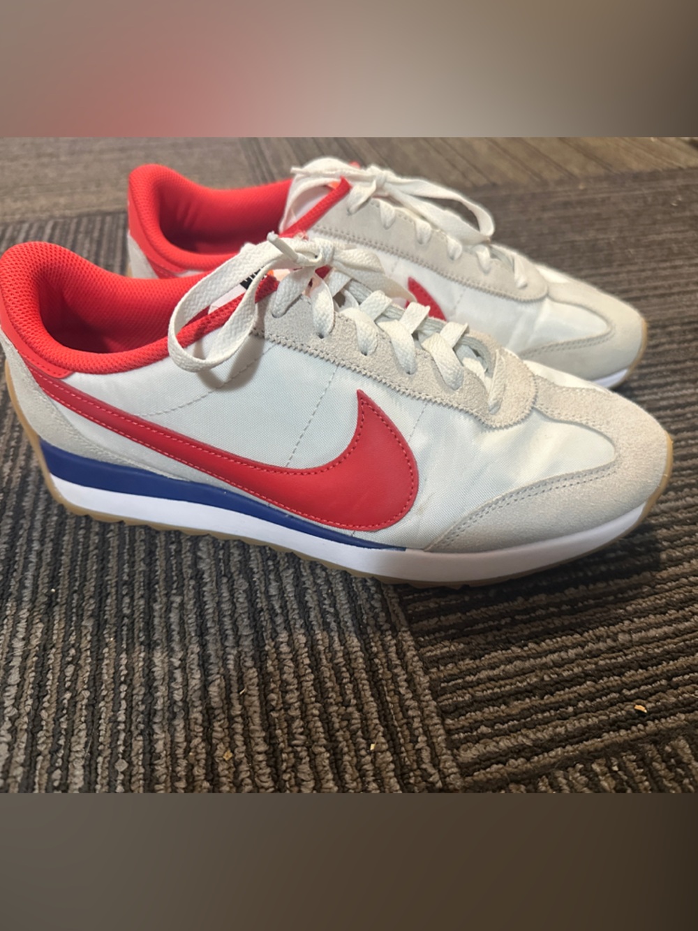 Women’s Nike Pacific White & Red Retro Runner with Blue Accent